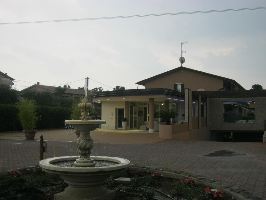 לאזיסה Residence La Margherita מראה חיצוני תמונה